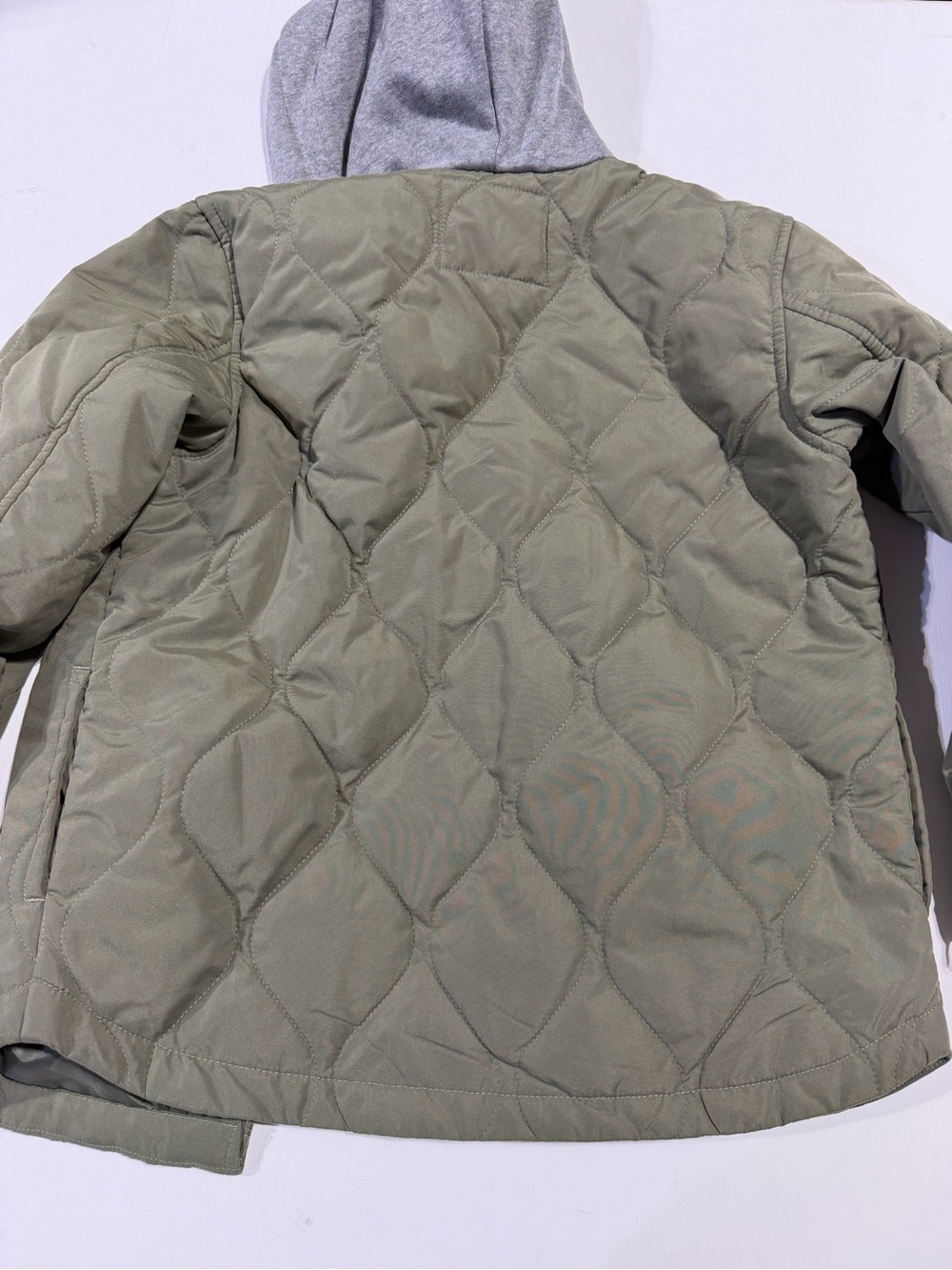 Old Navy Olive Green Quilted Jacket with Gray Hood - Picture 4 of 5